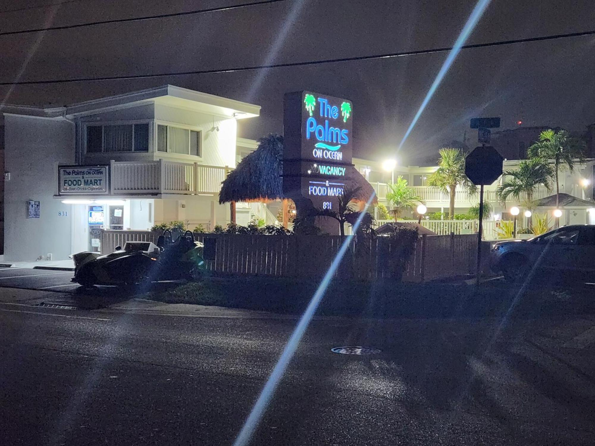 Motel The Palms On Ocean Pompano Beach Exterior foto